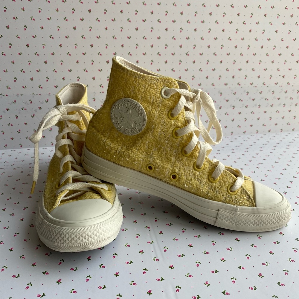 Converse Chuck Taylor All Star Hi Saturn Gold & Egret 5 Womens